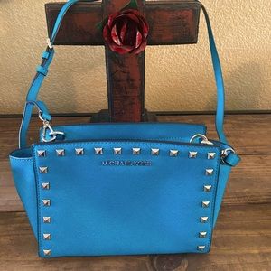 Michael Kors turquoise crossbody handbag